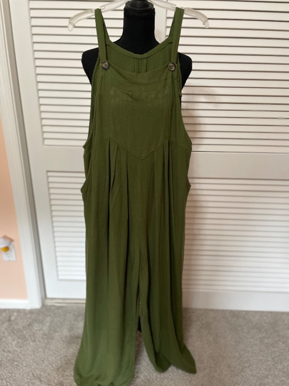 Chouyatou Wide leg relaxed Jumpsuit Size M
